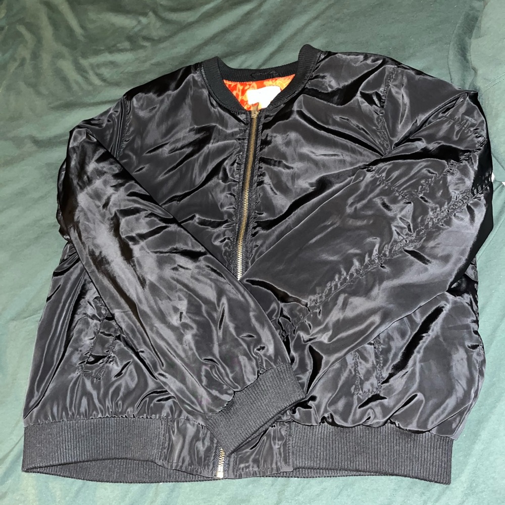 Women’s Black Cropped Zip-Up Jacket